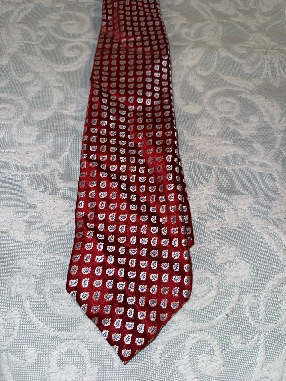 Daniel Cremieux Burgundy Red Tie with Silver Geometric Motifs